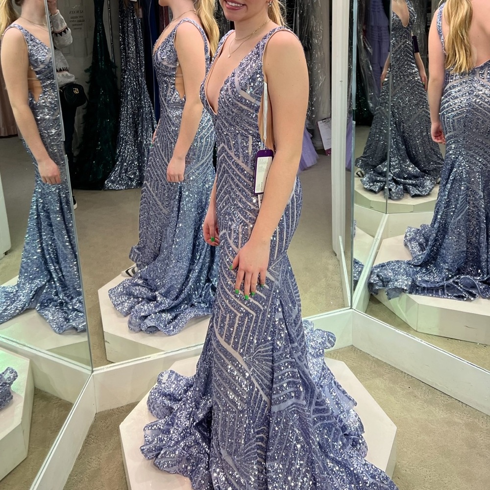 SEQUIN LIGHT PURPLE PROM DRESS